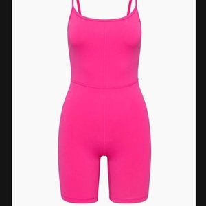 Aritzia Wilfred Free 7" Divinity Romper